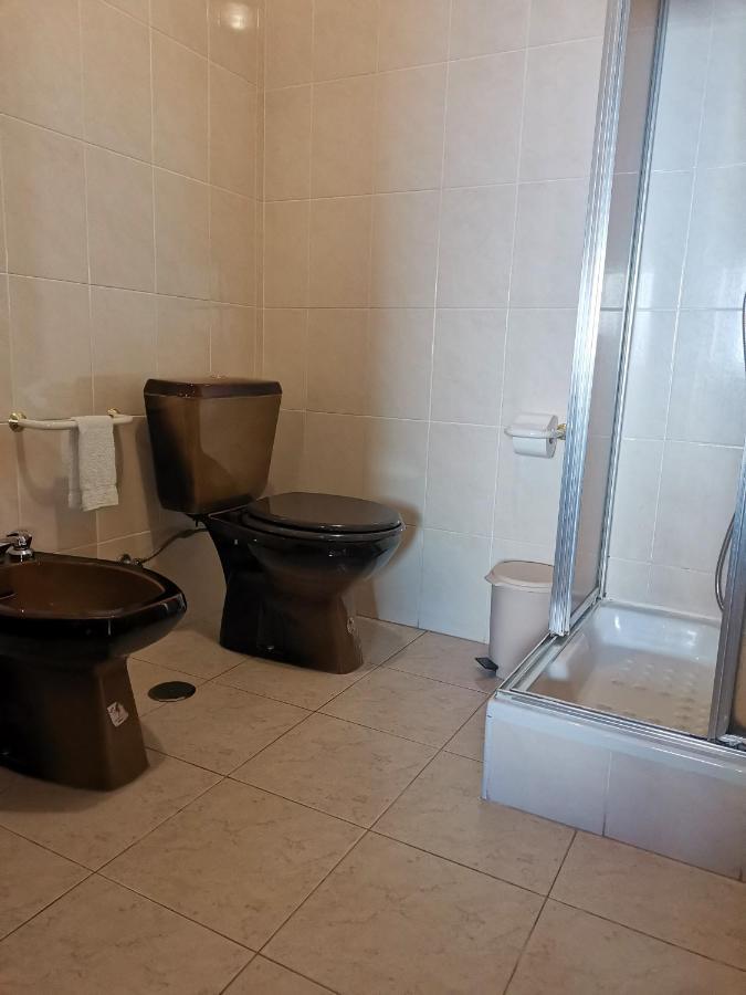 "O Veleiro" Rest. Resid. Acomodação com café da manhã Torreira Exterior foto