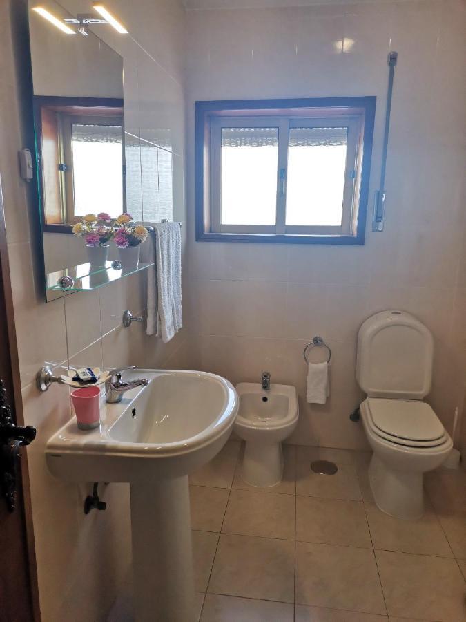 "O Veleiro" Rest. Resid. Acomodação com café da manhã Torreira Exterior foto